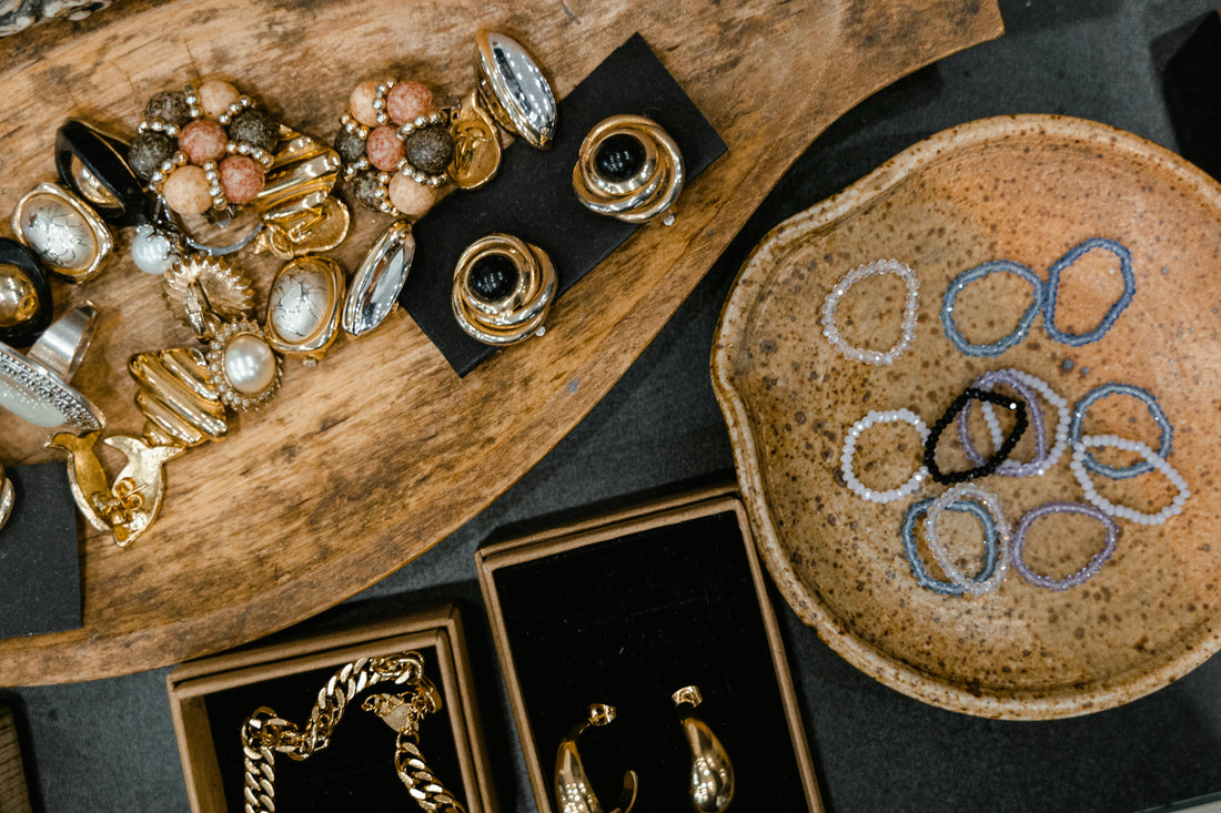 The Ultimate Guide to Getting Ready with Handmade Jewelry for Weddings