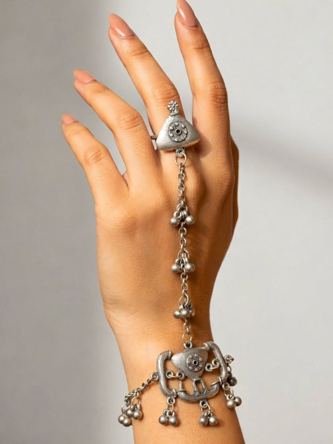 Oxidised Silver-Plated Antique Haath Phool Hand Harness Bracelet