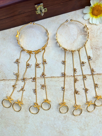 VIVAZS Gold-Plated Flower Ring Bracelet With Hathphool