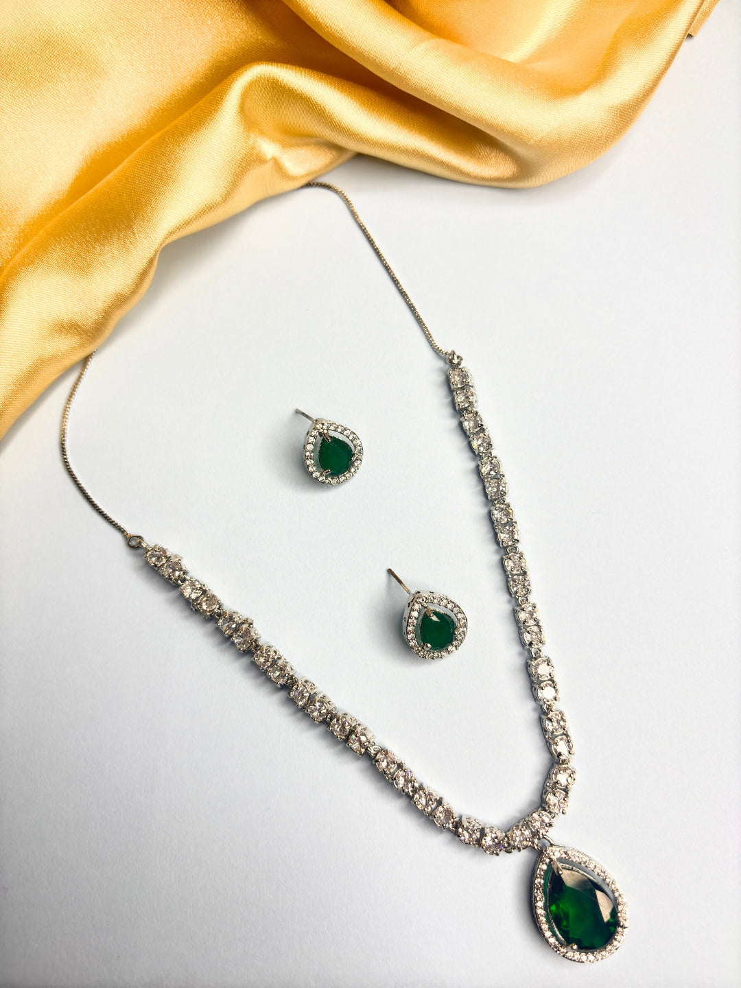 Sliver-Plated Emerald American Diamond-Studded Jewellery Set