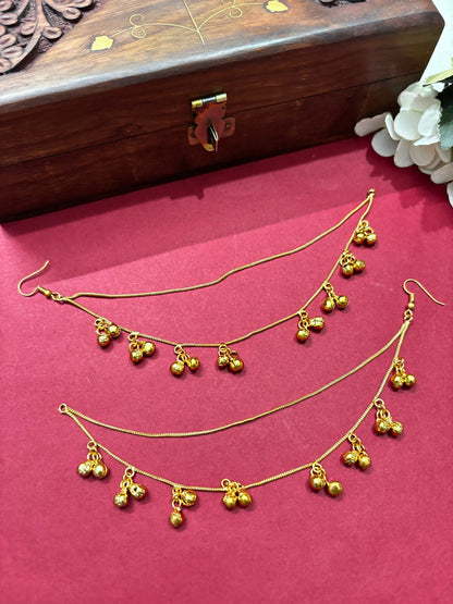 VIVAZS Kan Chain Earrings (Gold)