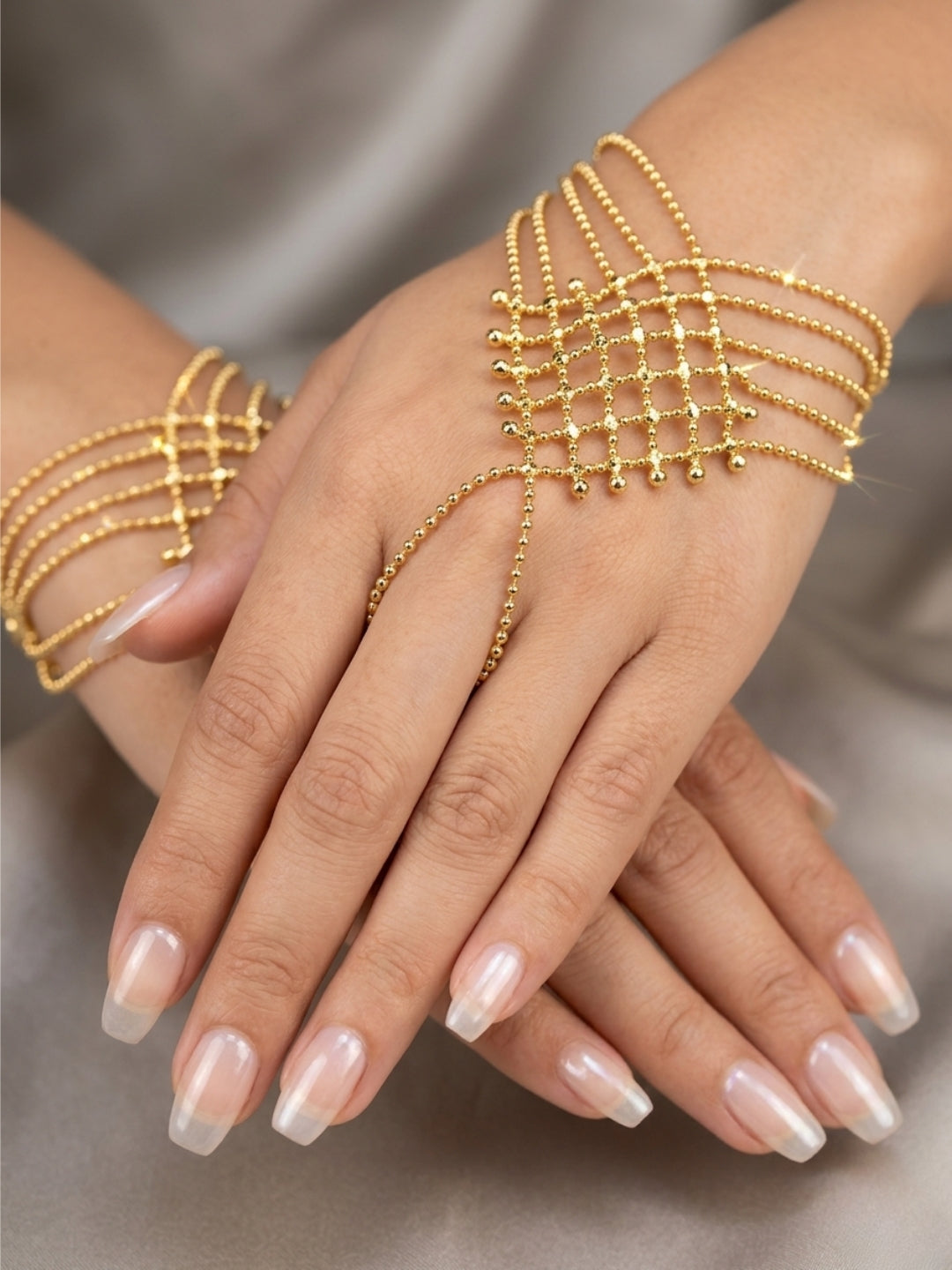 Women Gold-Plated Handcrafted hathphool Wraparound Bracelet set