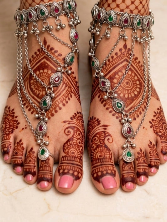 Women Oxidised Silver-Plated Pink Kundan Stone-Studded Layered Anklet with Toe Ring