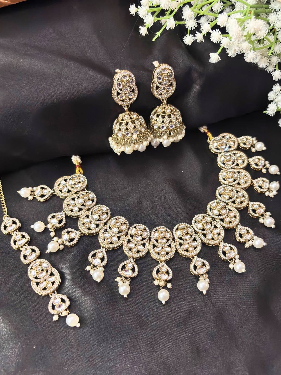 Gold-Plated Kundan -Studded & Beaded Studded Bridal Jewellery Set