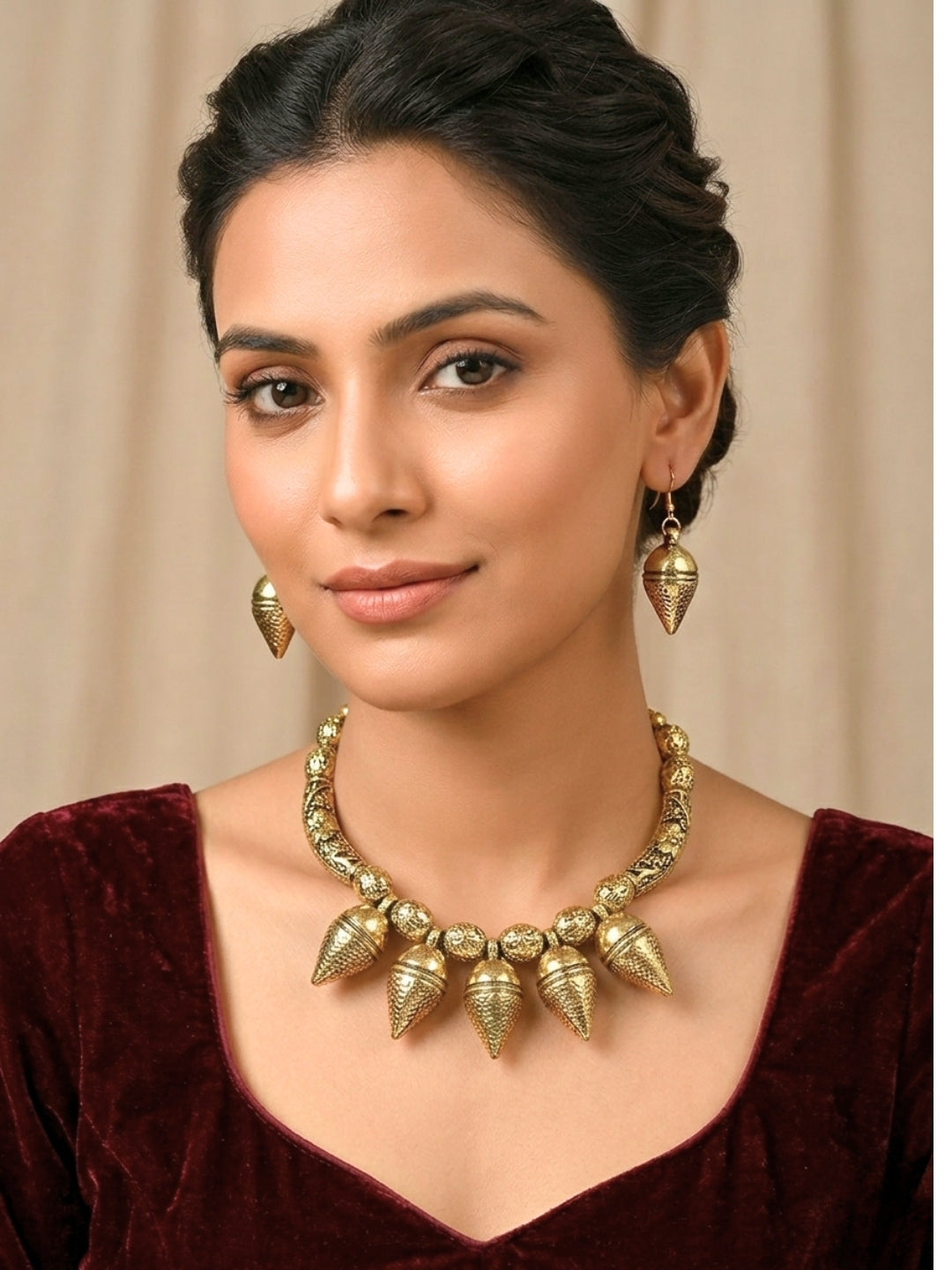 VIVAZS Oxidised Statement Choker Jewellery Set