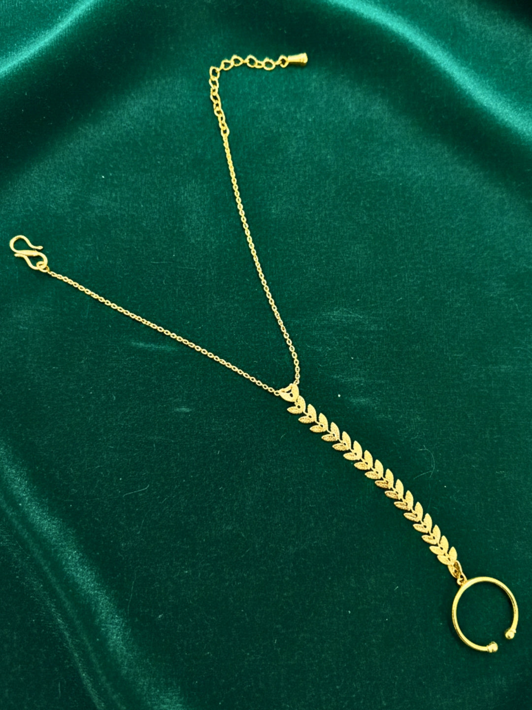 Gold-Plated Ring Bracelet With Hathphool (One Hand Only)