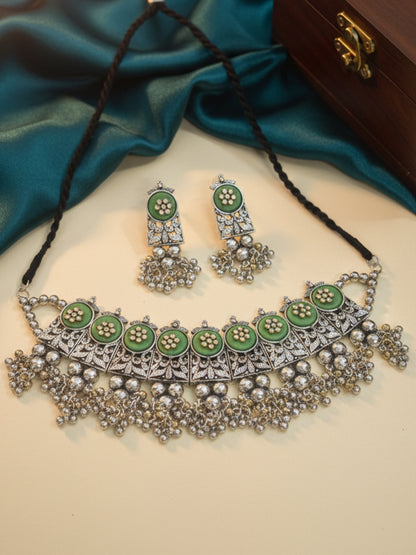 VIVAZS Silver-Plated Oxidised Choker Necklace and Earrings(Green)