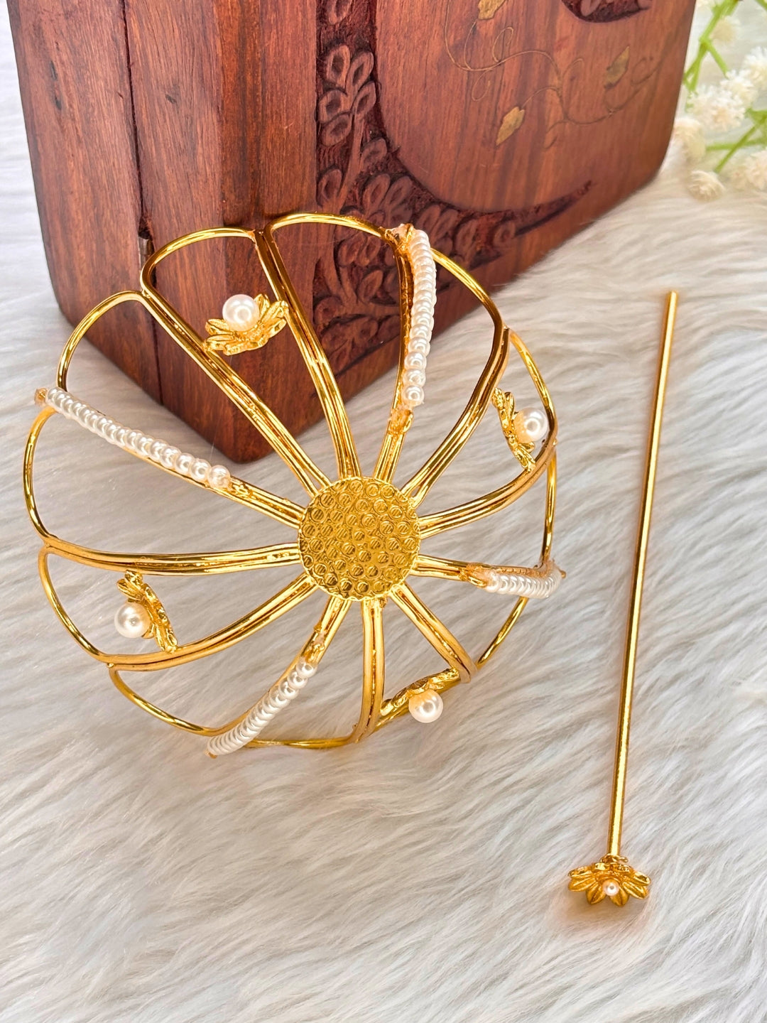 Gold-Plated Pearl Embellished Floral Hair Bun Accessory
