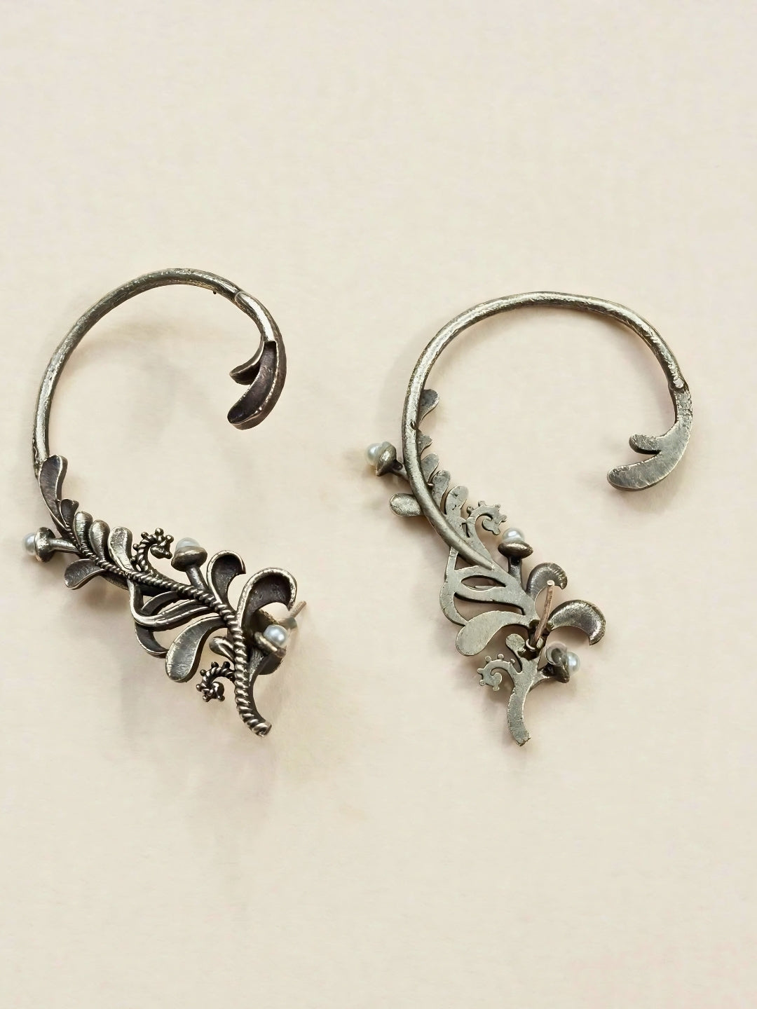 Oxidised Silver-Plated Leaf Design Ear Cuff Earrings