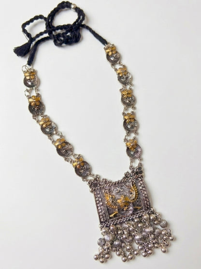 Silver-Plated Dual-Tone Textured Long Necklace Jewellery Set