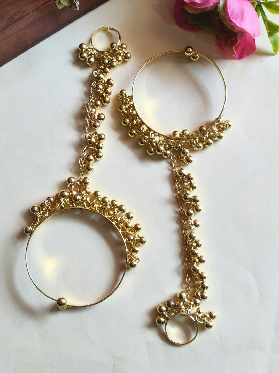 VIVAZS Gold-Plated Ring Bracelet With Hathphool