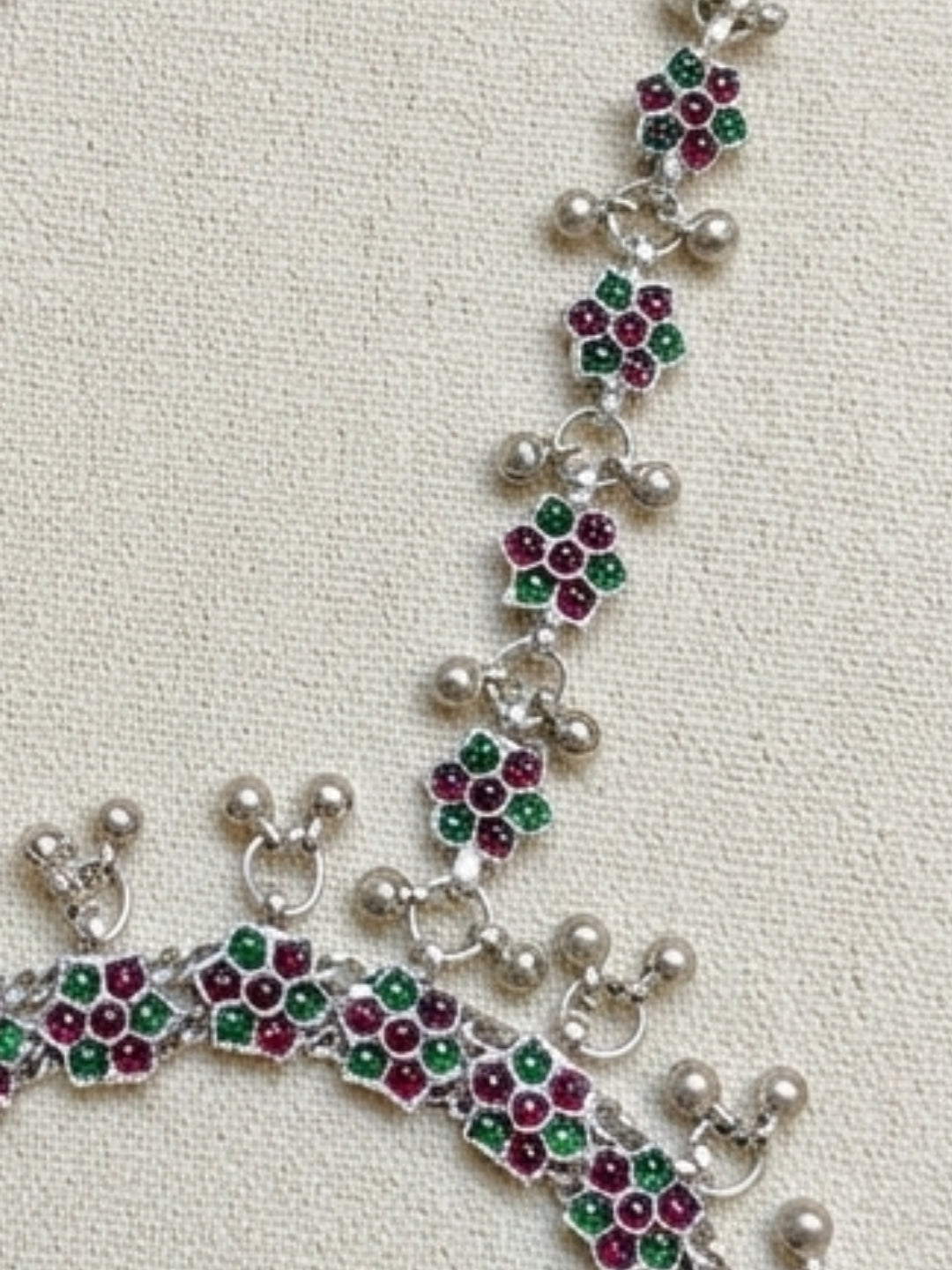 Women Silver-Plated Pink Kundan Stone-Studded Floral Anklet with Toe Ring