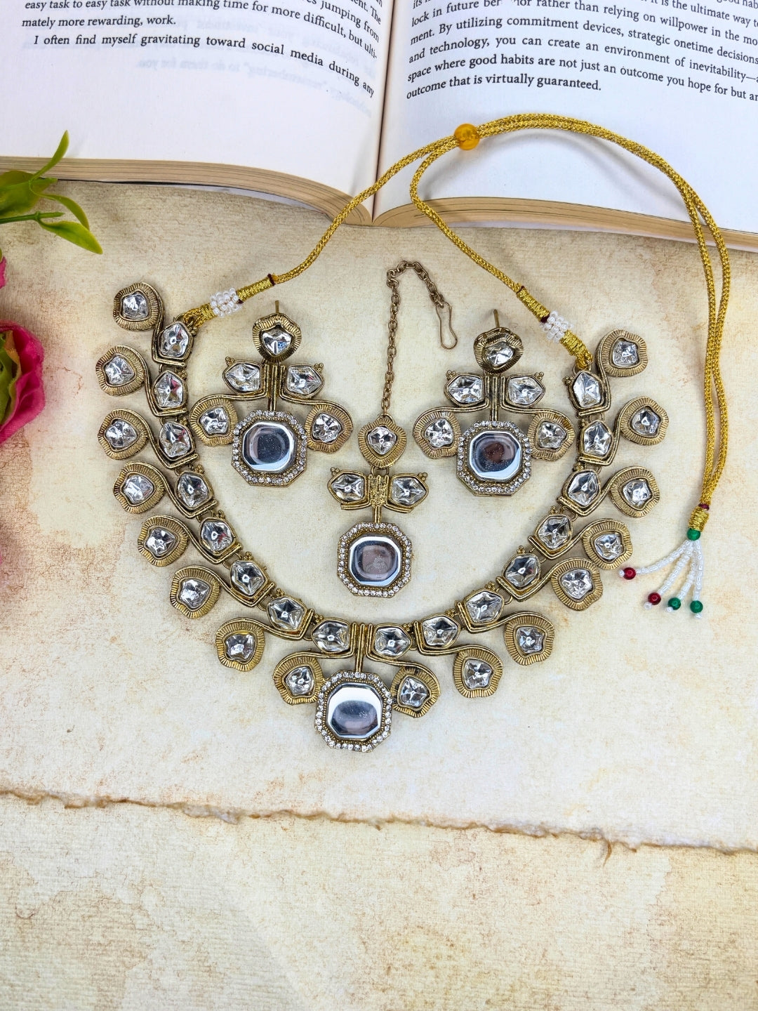 Gold-Plated Traditional Kundan Choker Jewellery Set