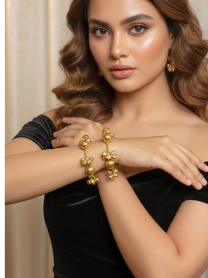 VIVAZS Set of 2 18K Gold Toned Adjustable Gungaroo Traditional Bangles