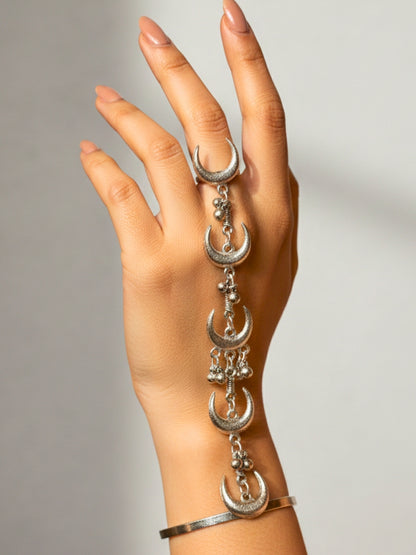 Silver Plated Hathphool Ring Bracelet