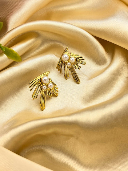 Women 18k Gold Plated Pearls Beaded Abstract Leaf Design Waterproof & Anti-Tarnish Earrings