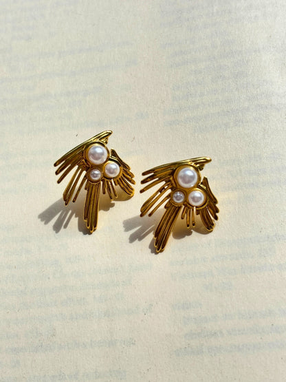 Women 18k Gold Plated Pearls Beaded Abstract Leaf Design Waterproof & Anti-Tarnish Earrings