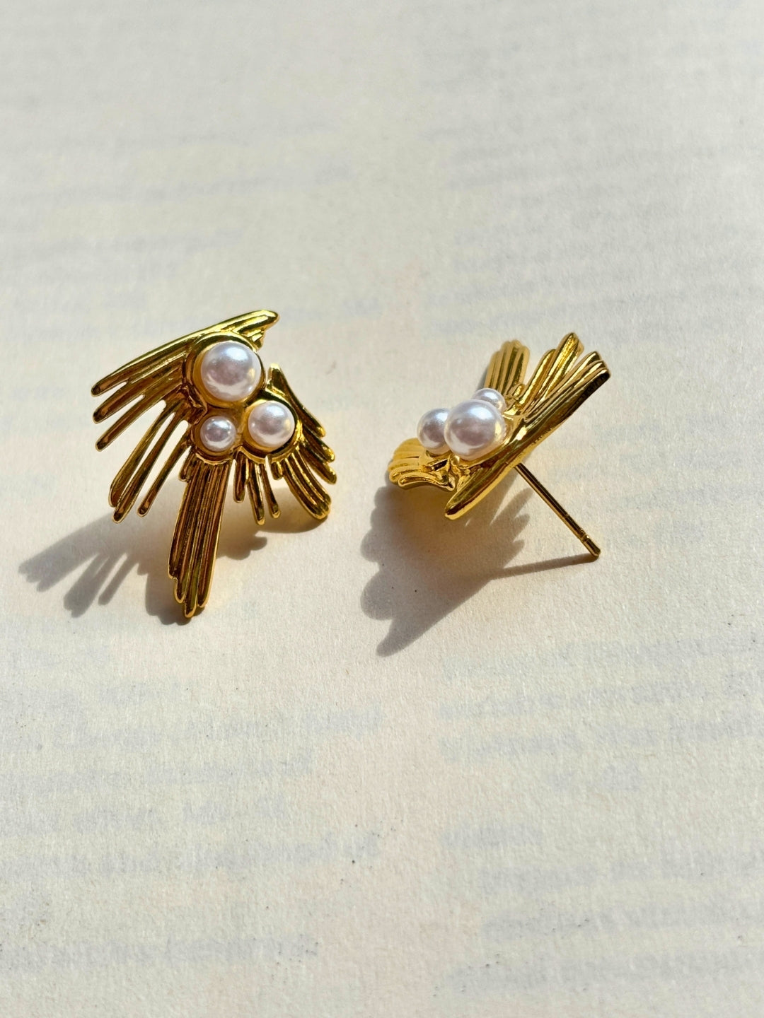 Women 18k Gold Plated Pearls Beaded Abstract Leaf Design Waterproof & Anti-Tarnish Earrings