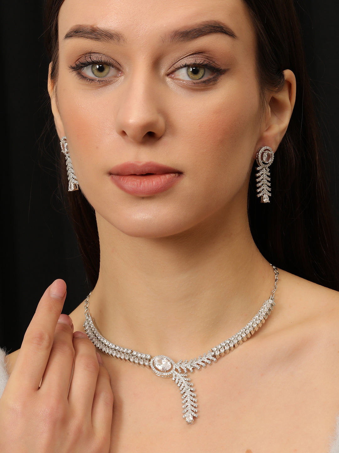 Silver Plated Ad & Cubic Zirconia Studded Premium Necklace Jewellery Set