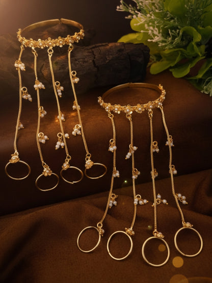 VIVAZS Gold-Plated Ring Bracelet With Hathphool