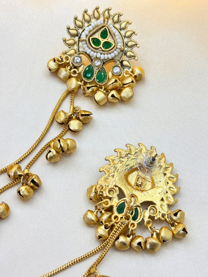 Women Gold-Plated Kundan Studded Earrings with Hair Chain