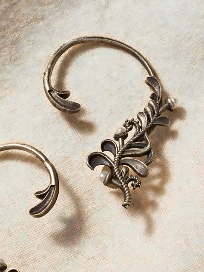 Oxidised Silver-Plated Leaf Design Ear Cuff Earrings