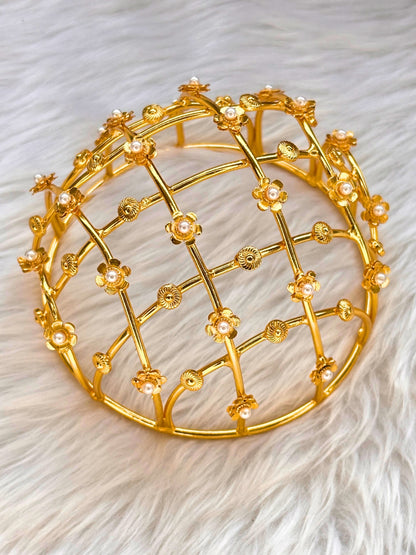Gold-Plated Pearl Floral Hair Bun Accessory