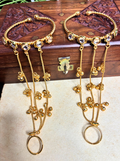 Gold-Plated Kundan Studded Ghungaroo Hath Phool  Kashmiri Ring Bracelet set