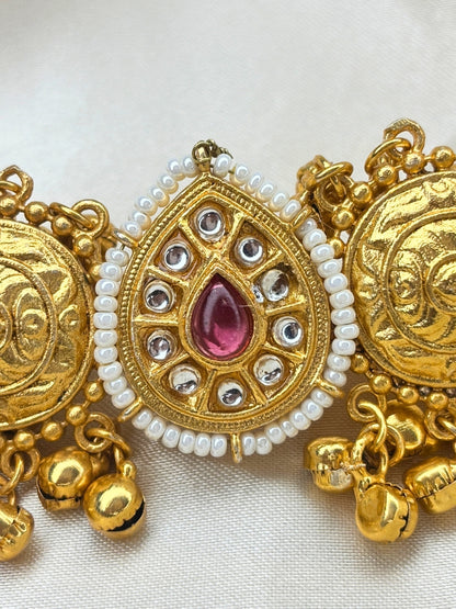 Gold-Plated Green Kundan Stone Ghungroo Statement Adjustable Finger Ring