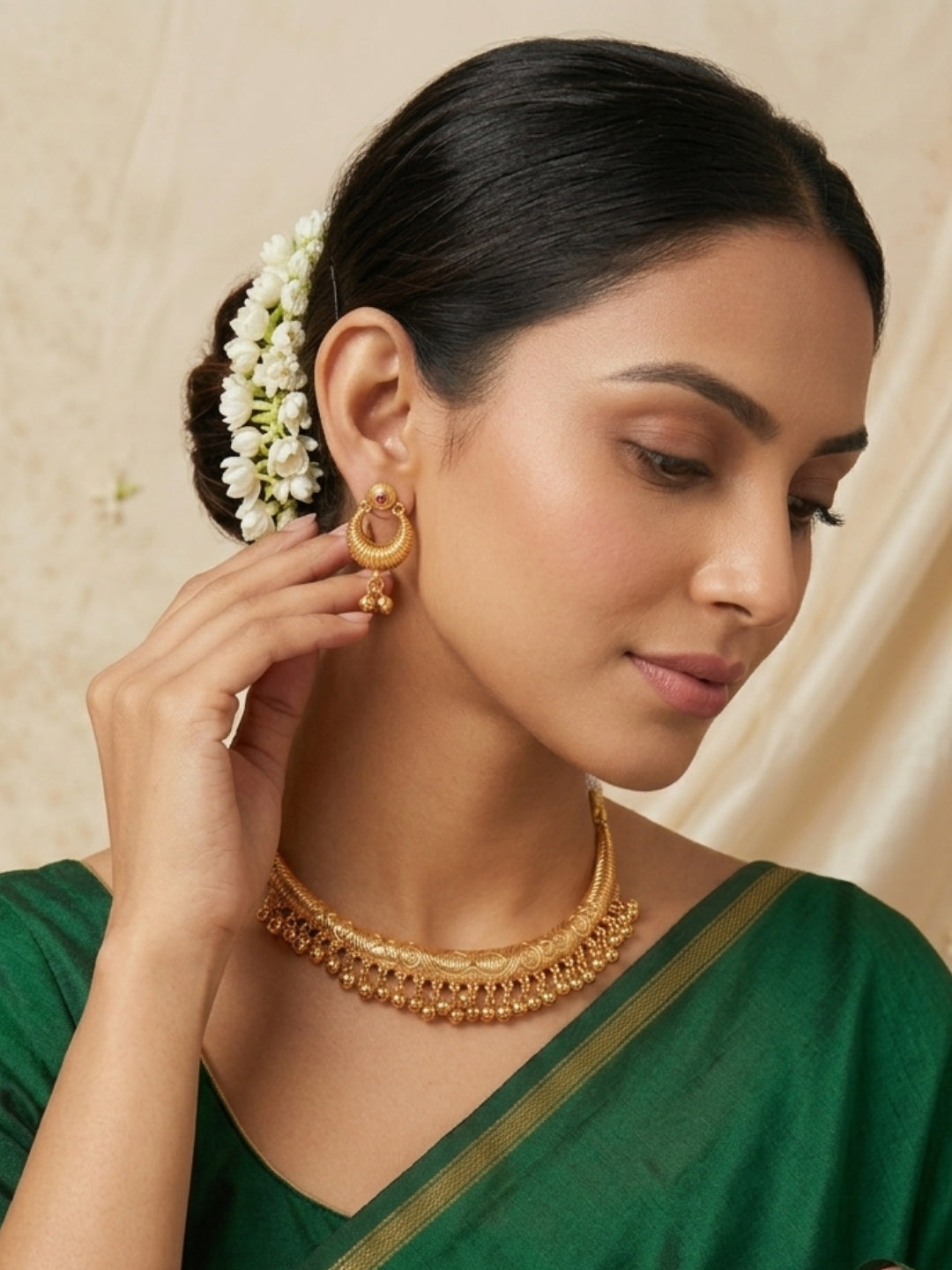 VIVAZS Golden Choker Necklace Ghungaro Jewellery Set