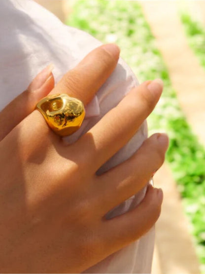 VIVAZS 18K GOLD PLATED dome shaped ring