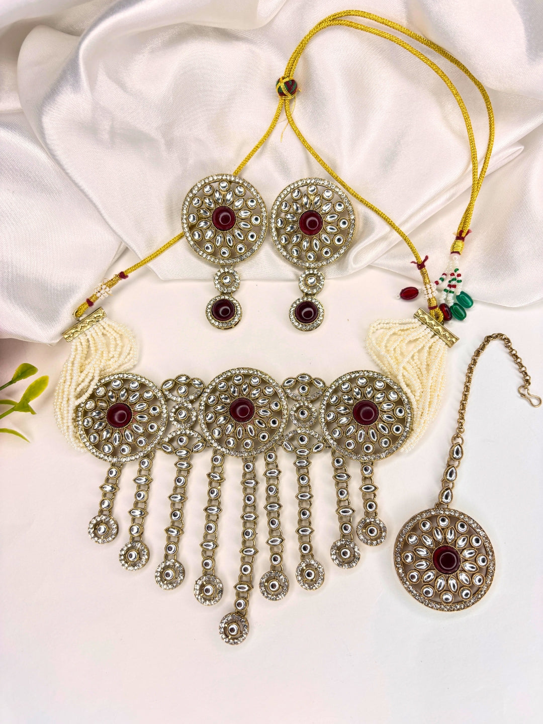 Gold-Plated Red Kundan Stone Choker Jewellery Set