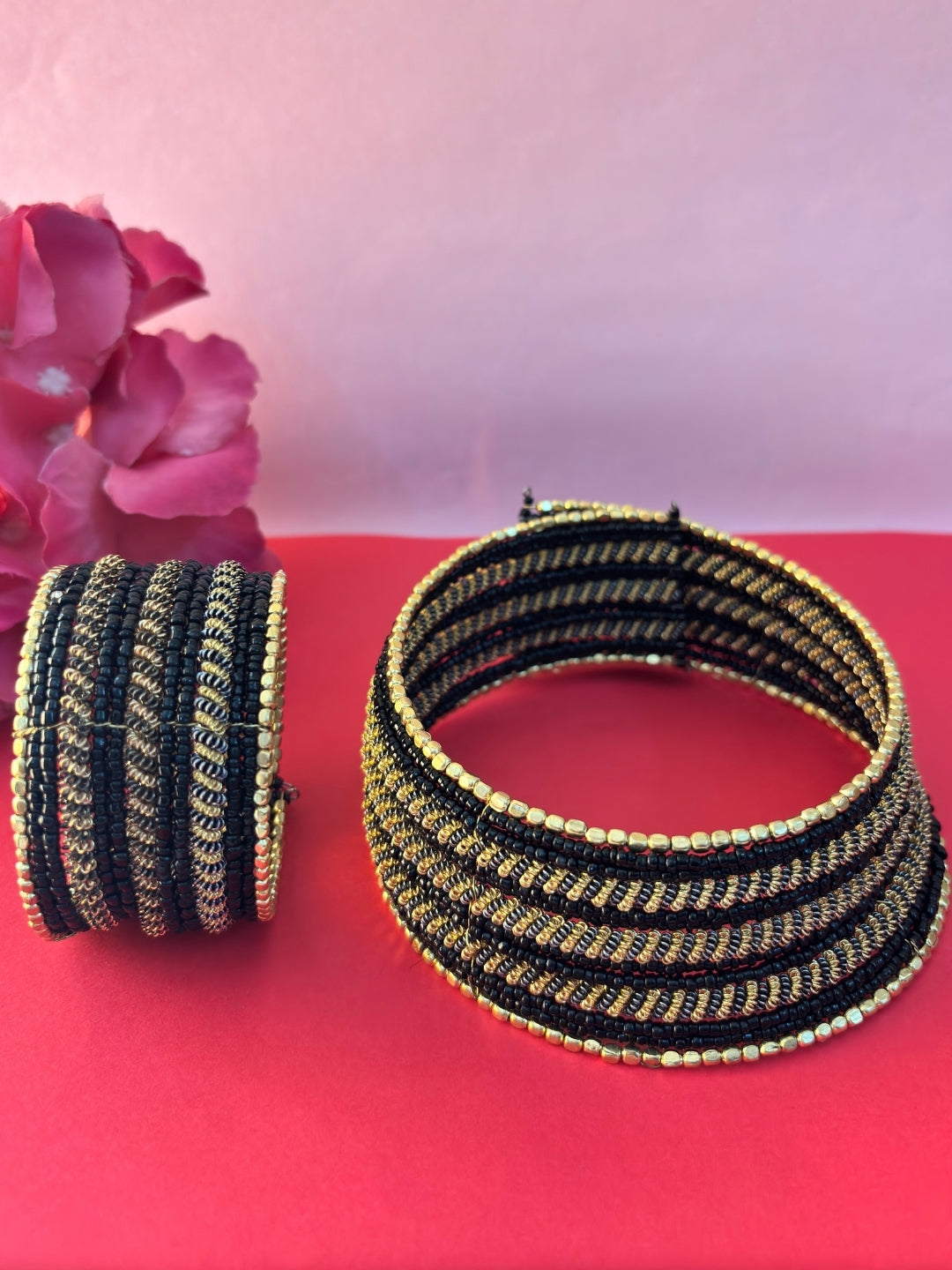 VIVAZS Gold-Plated Beaded Afghan Layered Necklace with Bracelet (Black)