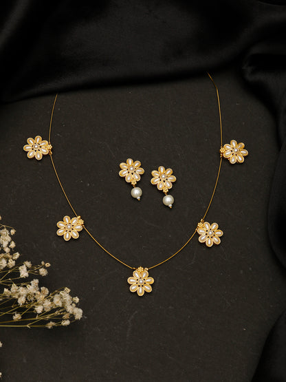 VIVAZS Sleek White beads Necklace Necklace Online