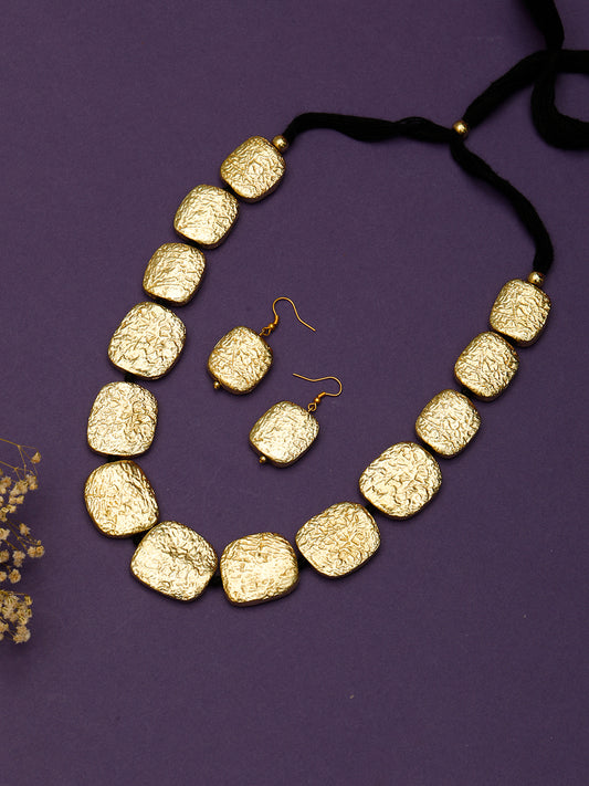 VIVAZS Vintage Oxidized  Fashion Necklace Earring Jewelry Set(Golden)