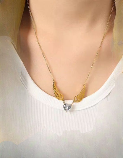 VIVAZS Loving Heart Zircon Angel Wings Necklace