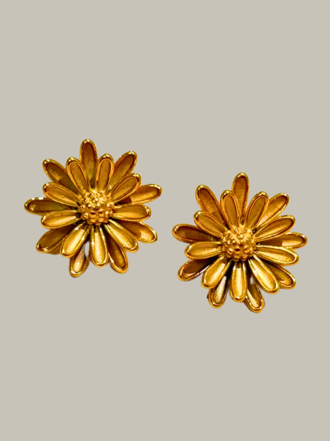 VIVAZS 18k Gold Plated Gypsy Daisy Flower Earrings