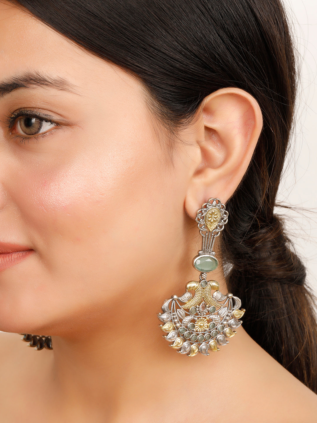 VIVAZS Green & Gold-Toned Classic Stone Studded Chandbalis Earrings