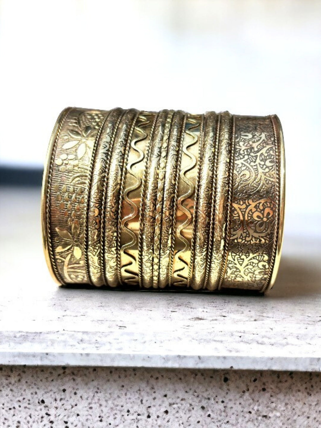 Vivazs Band Golden  Oxidised Handcuff