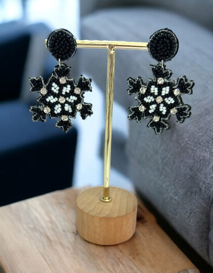 VIVAZS Fashionable Snowflake Earrings - Handcrafted Beaded Jewelry(Black)