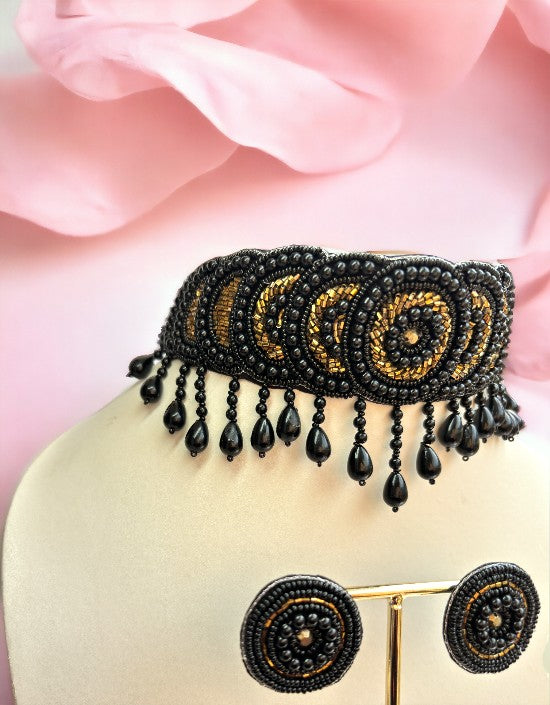 Vivazs Black Golden Haldi Mehndi Choker Jewellery For Women - Choker and Earrings Set For Women