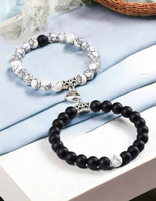 VIVAZS Magnetic Heart Bracelets