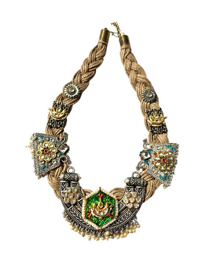 VIVAZS Golden Jute Necklace