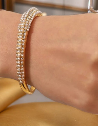 VIVAZS 18K Gold PVD Plated Zircon Pearl Cuff/ Bracelet