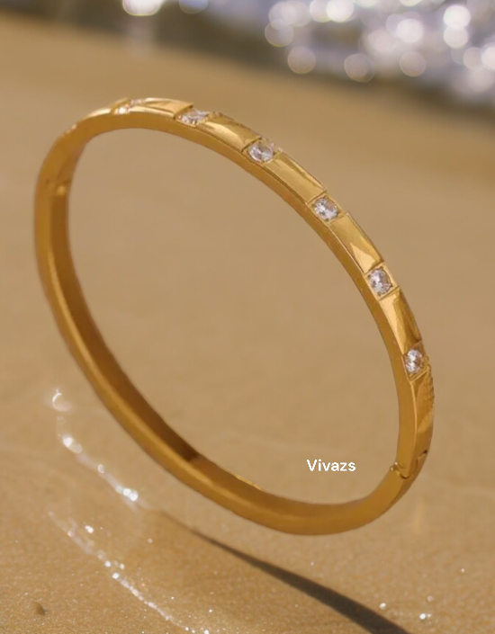 VIVAZS 18K PVD Gold Plated Bracelet