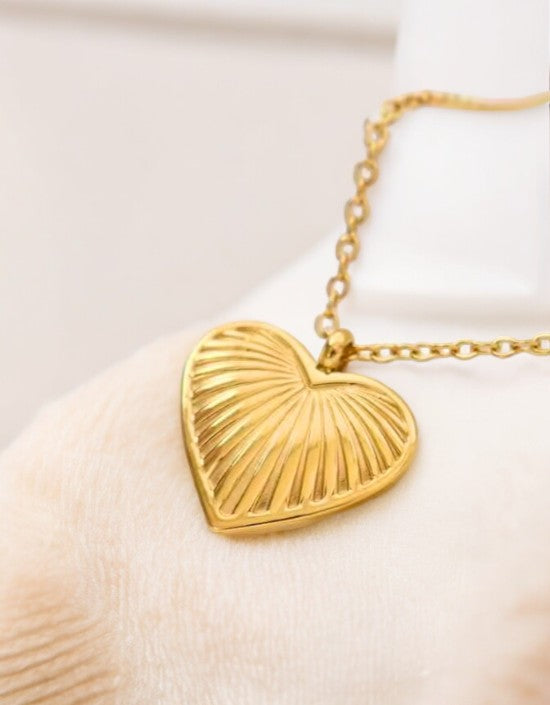 VIVAZS 18K PVD Gold Plated Heart Pendant Necklace