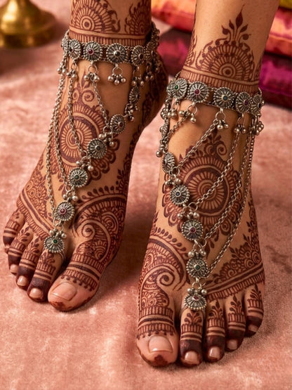 Women Oxidised Silver-Plated Pink Kundan Stone-Studded Layered Chain Anklet with Toe Ring