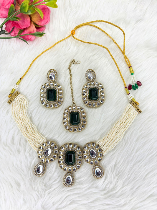 Gold-Plated Green Kundan & Pearl Beaded Choker Jewellery Set